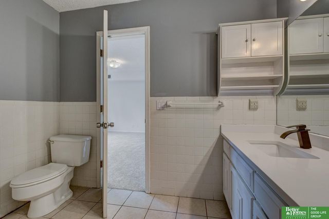 12784 Deauville Dr Apt 304 1-304, Omaha, NE 68137