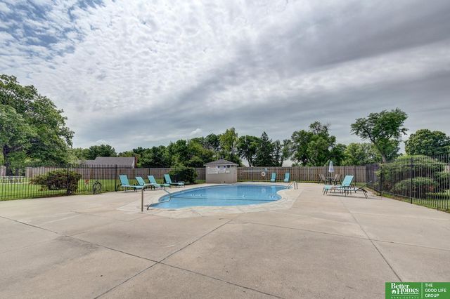 12784 Deauville Dr Apt 304 1-304, Omaha, NE 68137