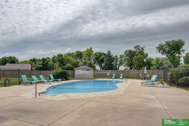 12784 Deauville Dr Apt 304 1-304, Omaha, NE 68137