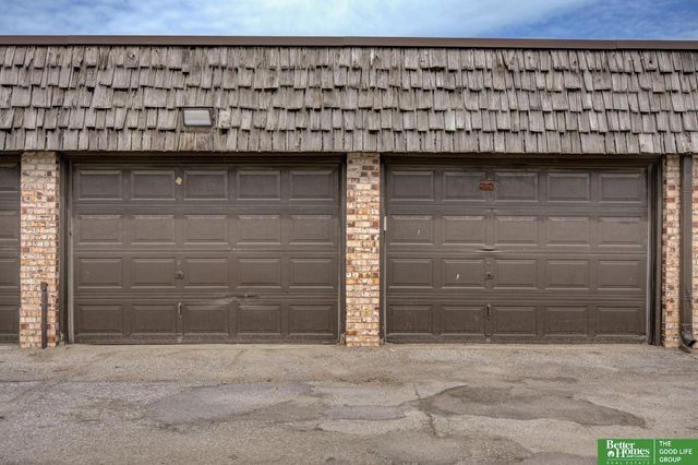 12784 Deauville Dr Apt 304 1-304, Omaha, NE 68137
