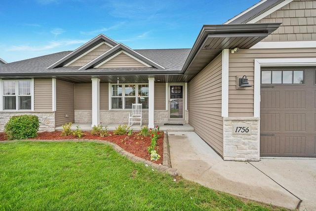 1756 RED OAK STREET, Green Bay, WI 54313