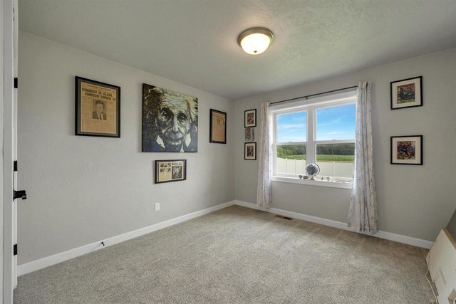 1756 RED OAK STREET, Green Bay, WI 54313