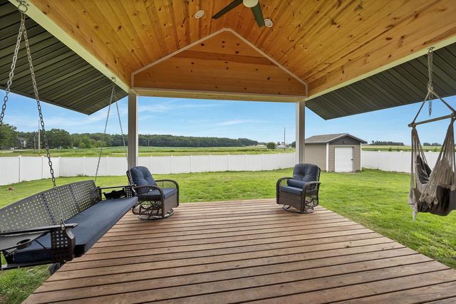 1756 RED OAK STREET, Green Bay, WI 54313