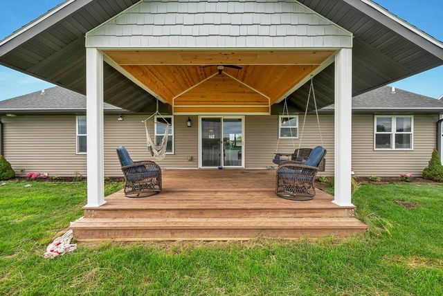 1756 RED OAK STREET, Green Bay, WI 54313