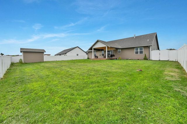 1756 RED OAK STREET, Green Bay, WI 54313