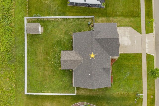 1756 RED OAK STREET, Green Bay, WI 54313