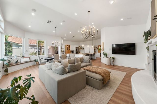 2345 Villandry Court, Henderson, NV 89074
