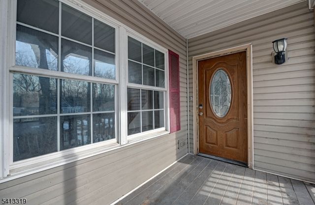 74 Camp Ln, Fairfield Twp., NJ 07004