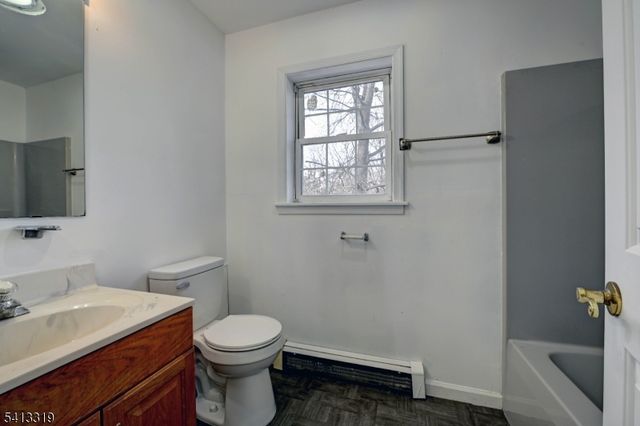 74 Camp Ln, Fairfield Twp., NJ 07004