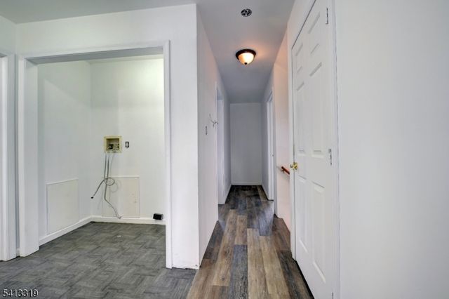 74 Camp Ln, Fairfield Twp., NJ 07004