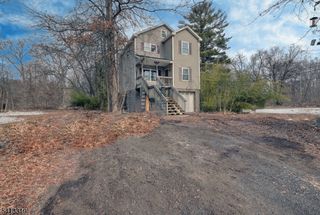74 Camp Ln, Fairfield Twp., NJ 07004