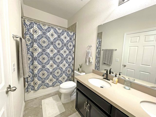 13313 Henneman DR, Pflugerville, TX 78660
