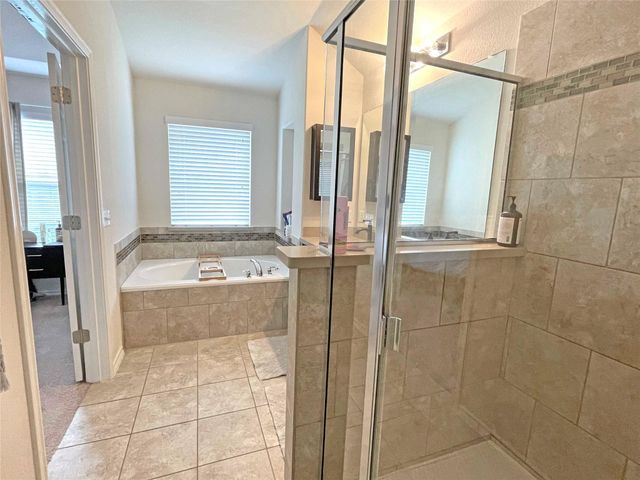 13313 Henneman DR, Pflugerville, TX 78660