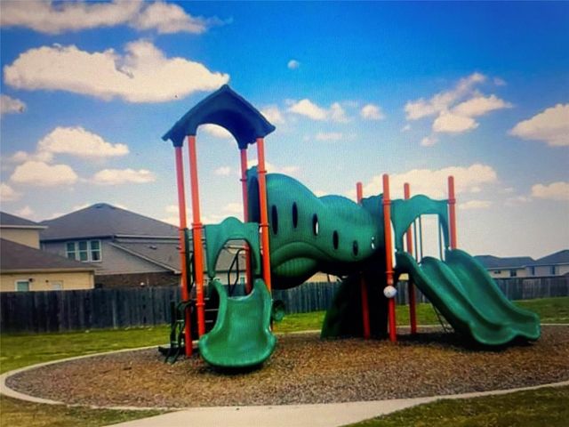 13313 Henneman DR, Pflugerville, TX 78660