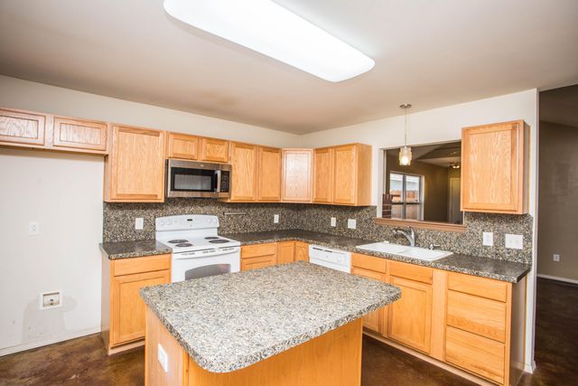 6114 22nd Street, UNIT 2, Lubbock, TX 79407