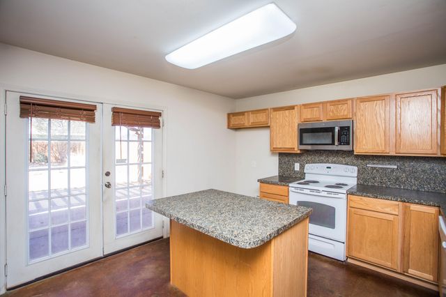 6114 22nd Street, UNIT 2, Lubbock, TX 79407