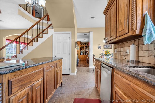 3921 Rolling Hills, Ardmore, OK 73401