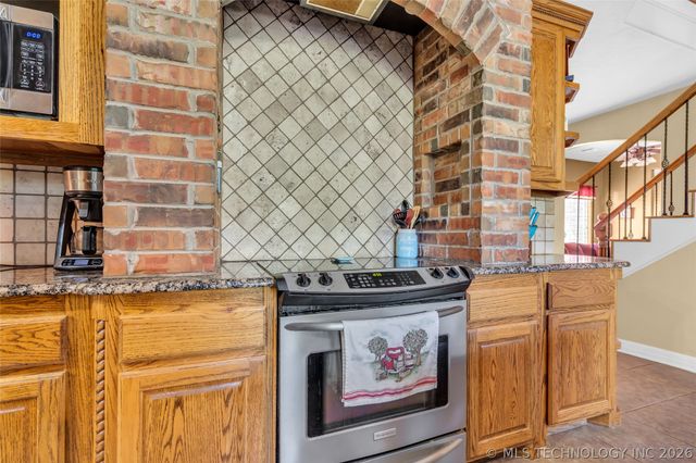 3921 Rolling Hills, Ardmore, OK 73401