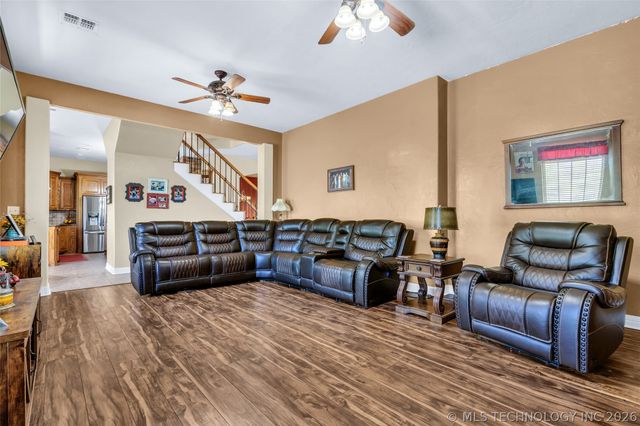 3921 Rolling Hills, Ardmore, OK 73401
