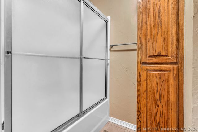 3921 Rolling Hills, Ardmore, OK 73401