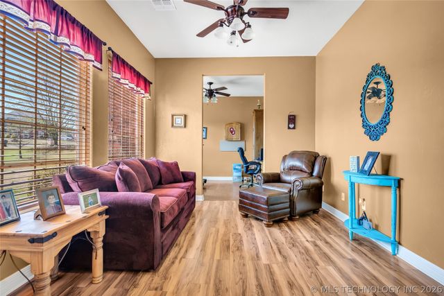 3921 Rolling Hills, Ardmore, OK 73401