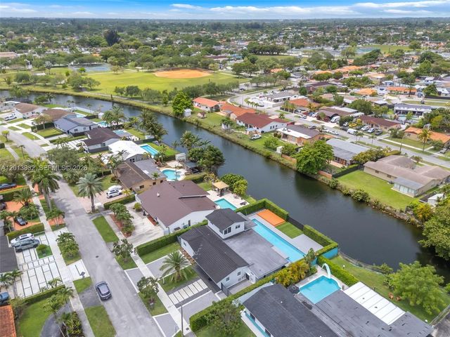 3112 Village Green Dr, Miami, FL 33175