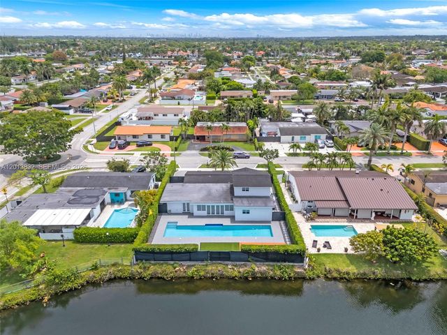 3112 Village Green Dr, Miami, FL 33175