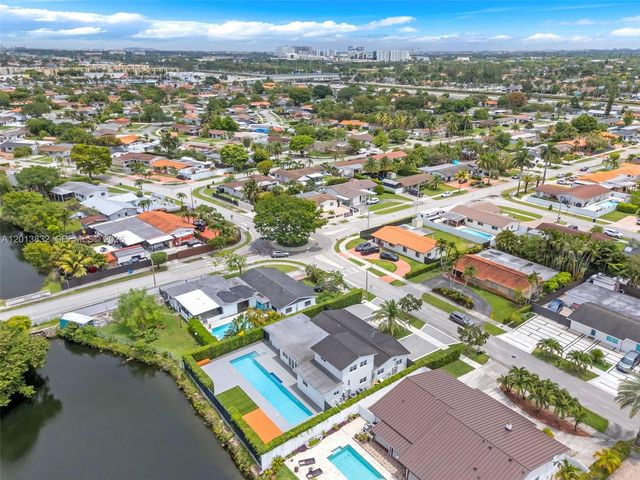 3112 Village Green Dr, Miami, FL 33175