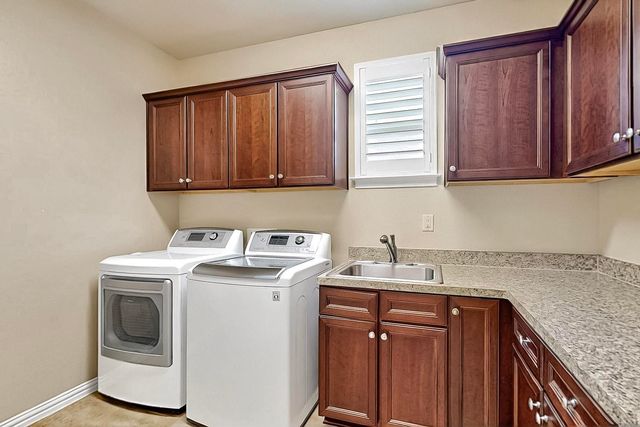 11908 Glenbrook Street, Denton, TX 76207