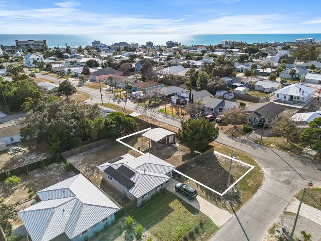 21825 Marlin Avenue, West Panama City Beach, FL 32413