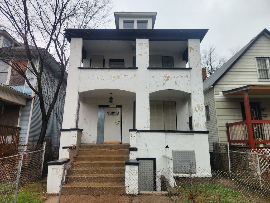 18 W 114th Street, Chicago, IL 60628