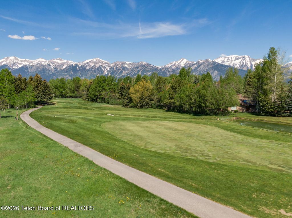 6365 N JUNEGRASS Road, Jackson, WY 83001 photo 10