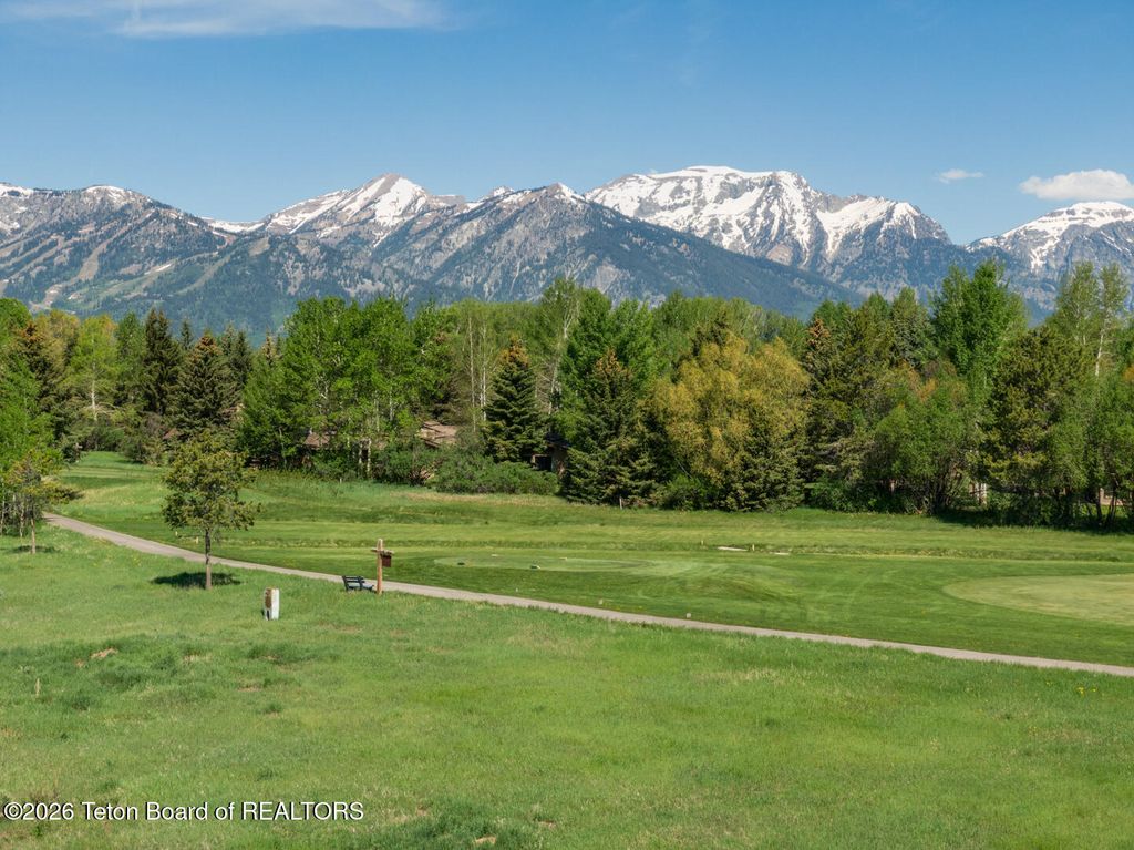 6365 N JUNEGRASS Road, Jackson, WY 83001 photo 11