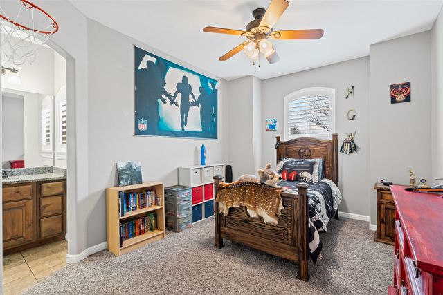 1617 Hawthorne Street, Cleburne, TX 76033