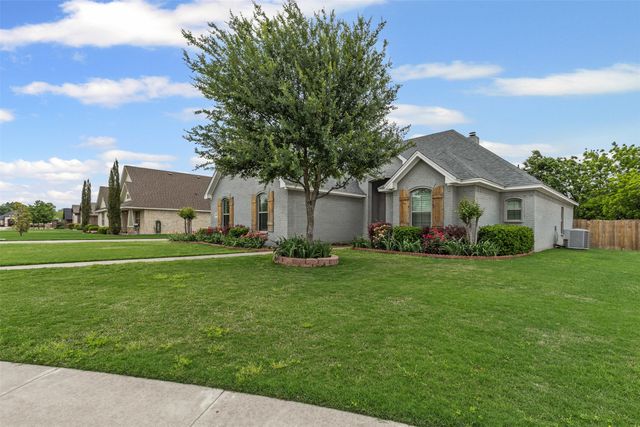 1617 Hawthorne Street, Cleburne, TX 76033