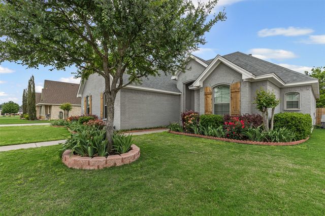 1617 Hawthorne Street, Cleburne, TX 76033