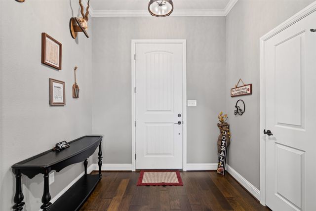 1617 Hawthorne Street, Cleburne, TX 76033