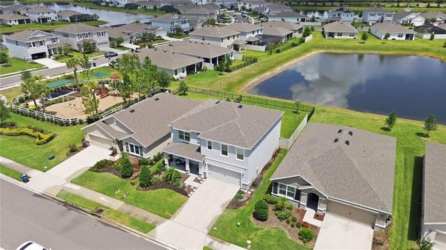 17119 HARVEST MOON WAY, Bradenton, FL 34211