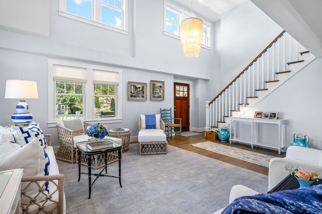 21 Cockachoisett Lane, Osterville, MA 02655