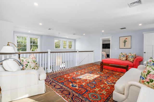 21 Cockachoisett Lane, Osterville, MA 02655