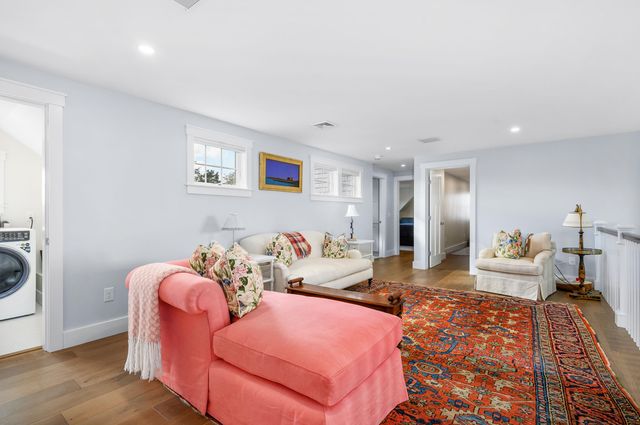 21 Cockachoisett Lane, Osterville, MA 02655