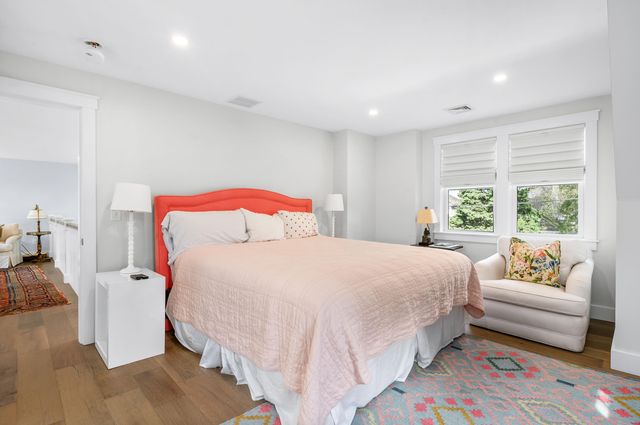 21 Cockachoisett Lane, Osterville, MA 02655