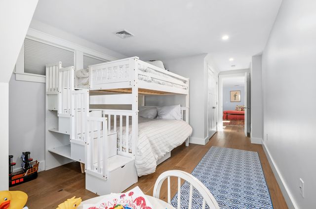 21 Cockachoisett Lane, Osterville, MA 02655