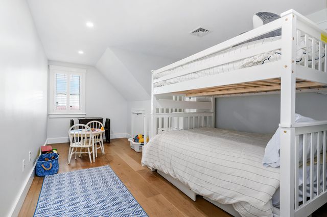 21 Cockachoisett Lane, Osterville, MA 02655