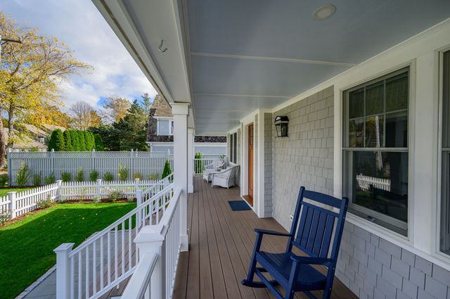 21 Cockachoisett Lane, Osterville, MA 02655