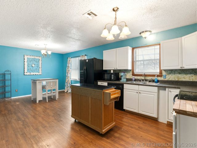 2393 Masters, Sulphur, OK 73086