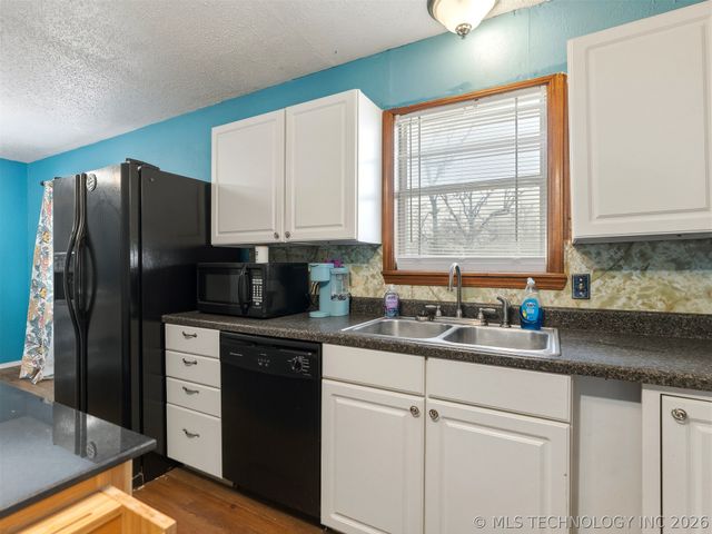 2393 Masters, Sulphur, OK 73086