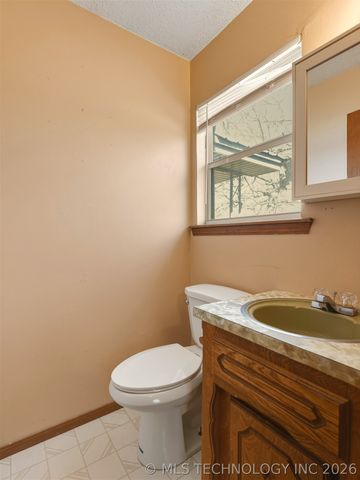 2393 Masters, Sulphur, OK 73086