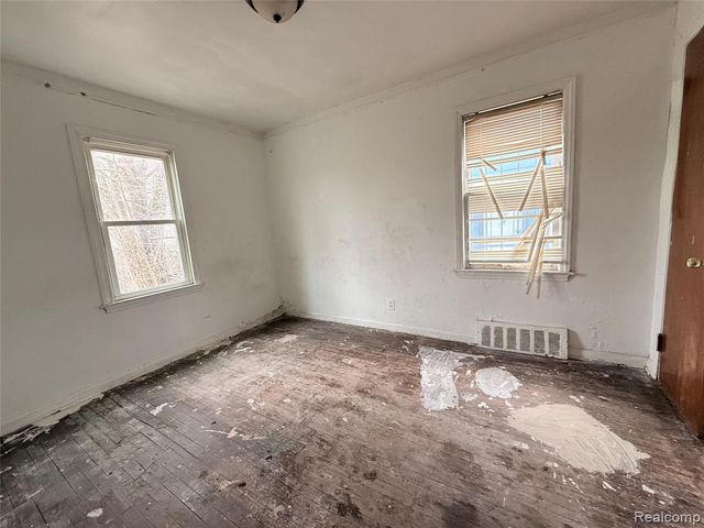 8855 Stout Street, Detroit, MI 48228