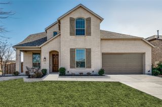 1932 Campground Way, Aubrey, TX 76227